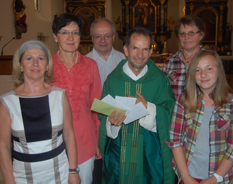 Pater Stefan zu Besuch in der Pfarrgemeinde Bach